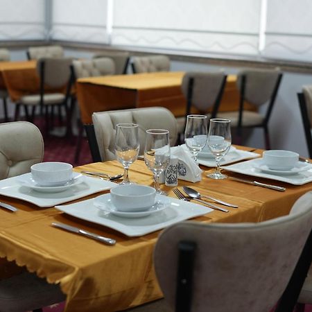 Grand Clover Otel Адана Екстериор снимка