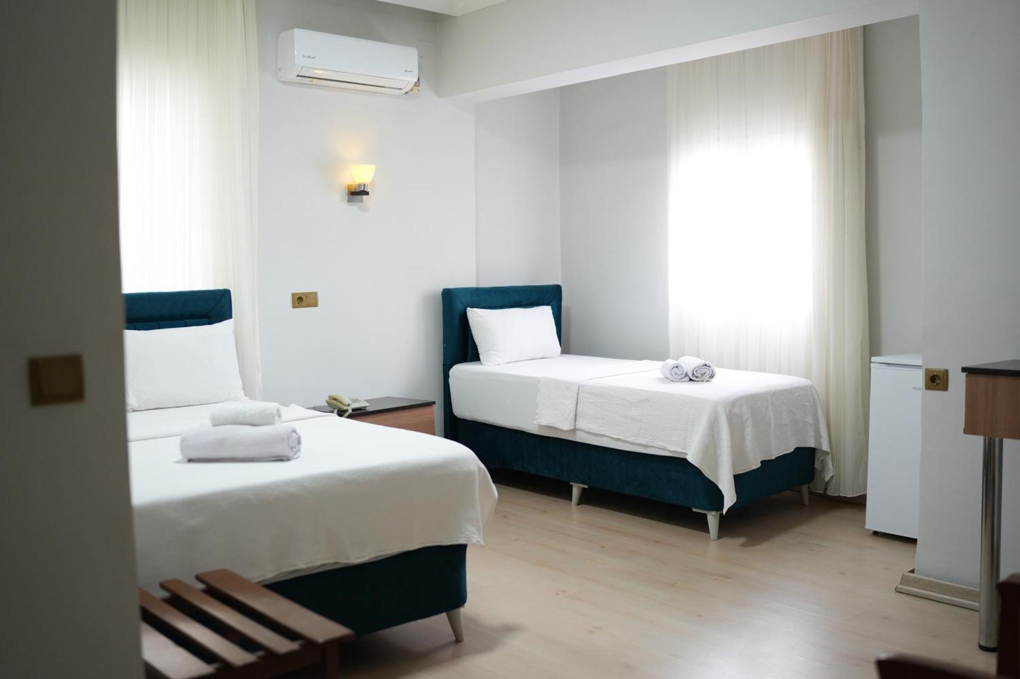 Grand Clover Otel Адана Екстериор снимка