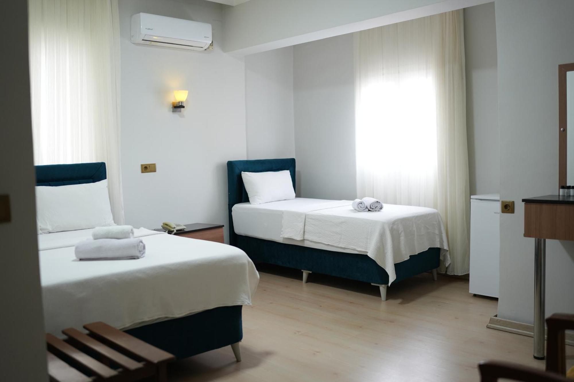 Grand Clover Otel Адана Екстериор снимка